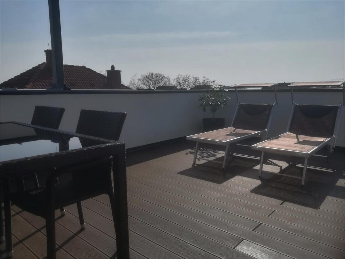 Penthouse Griemann 2 Fuer Max 4 Personen Mit Eigener Grosser Dachterrasse Zum Relaxen! 일미츠 외부 사진