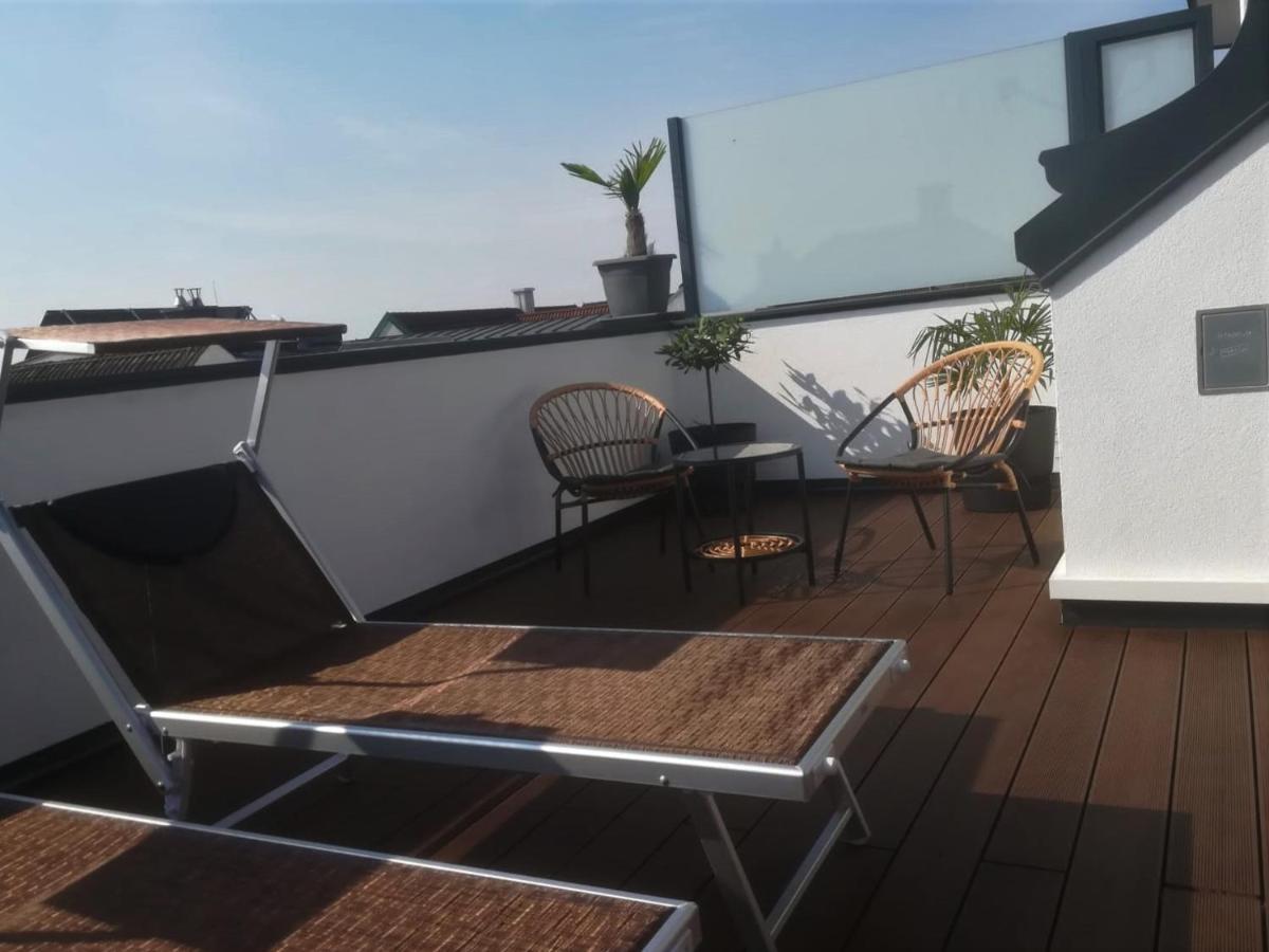 Penthouse Griemann 2 Fuer Max 4 Personen Mit Eigener Grosser Dachterrasse Zum Relaxen! 일미츠 외부 사진