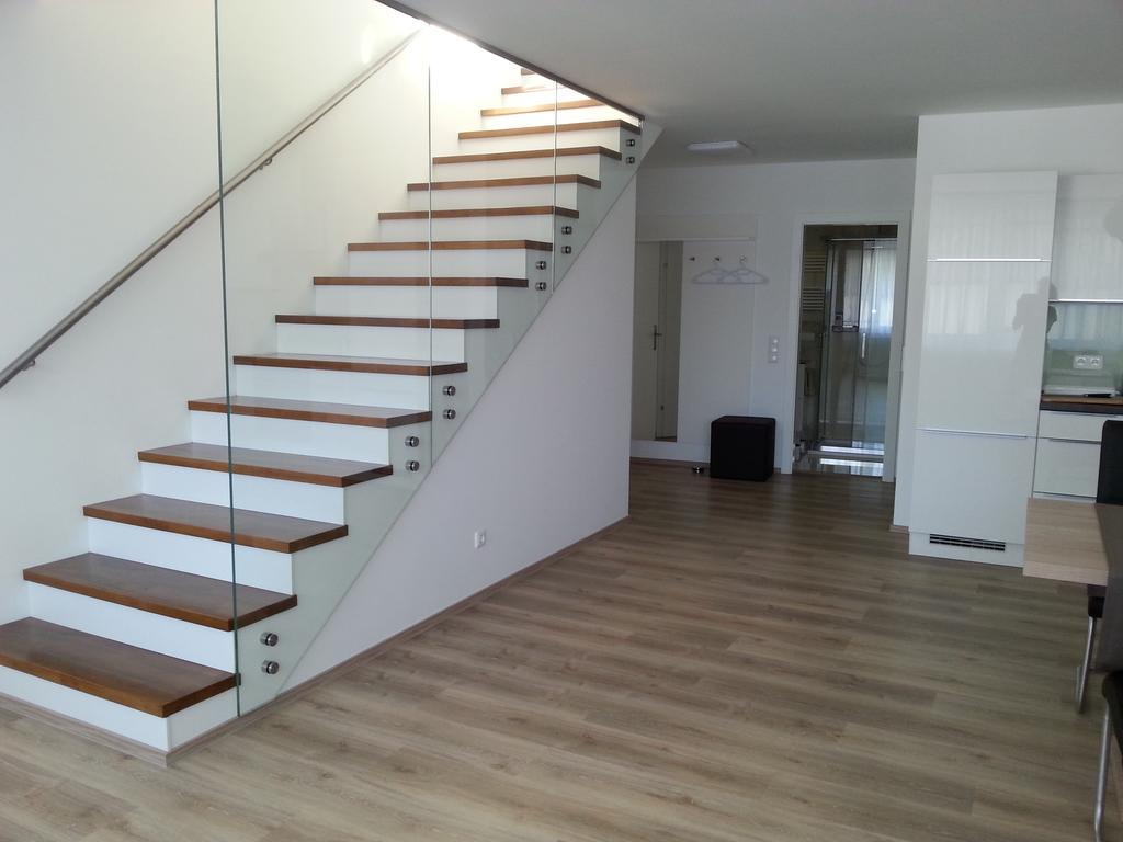 Penthouse Griemann 2 Fuer Max 4 Personen Mit Eigener Grosser Dachterrasse Zum Relaxen! 일미츠 외부 사진