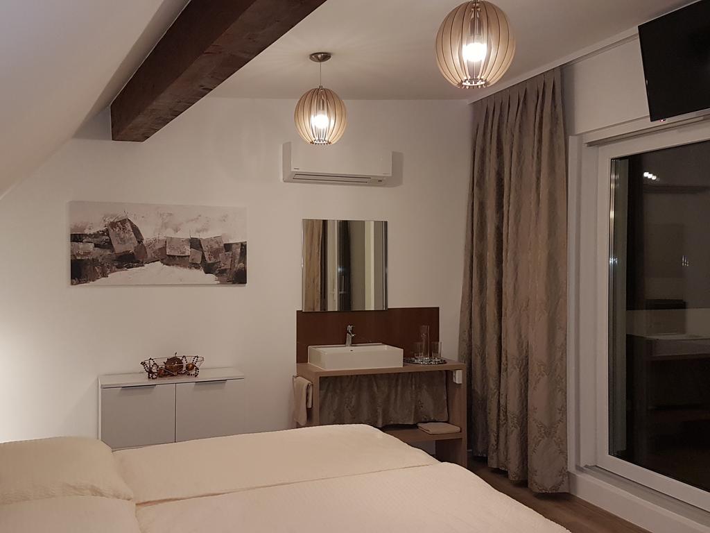 Penthouse Griemann 2 Fuer Max 4 Personen Mit Eigener Grosser Dachterrasse Zum Relaxen! 일미츠 외부 사진