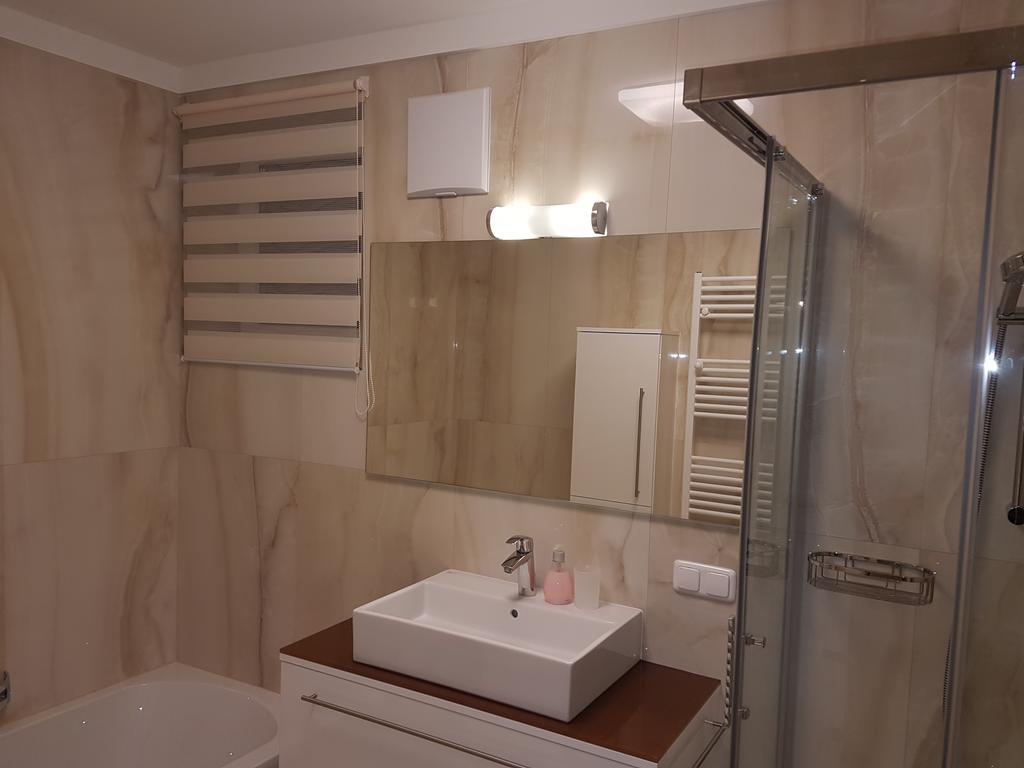 Penthouse Griemann 2 Fuer Max 4 Personen Mit Eigener Grosser Dachterrasse Zum Relaxen! 일미츠 외부 사진