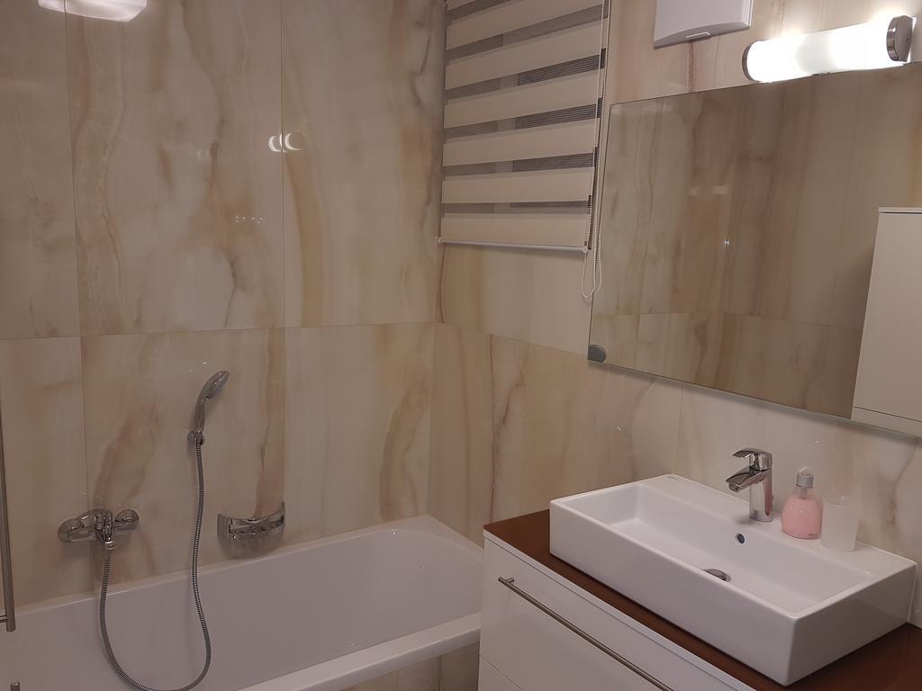 Penthouse Griemann 2 Fuer Max 4 Personen Mit Eigener Grosser Dachterrasse Zum Relaxen! 일미츠 외부 사진